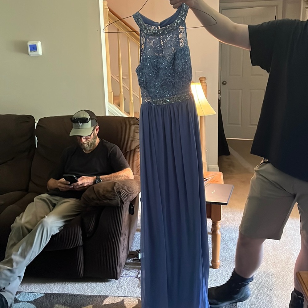 Prom dress from BCX dress it’s a size 5 it’s a juniors dress